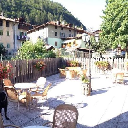 Albergo Garni Cavento ปินโซโล ภายนอก รูปภาพ